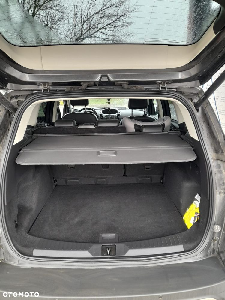 Ford Kuga 2.0 TDCi 4x4 Titanium - 12
