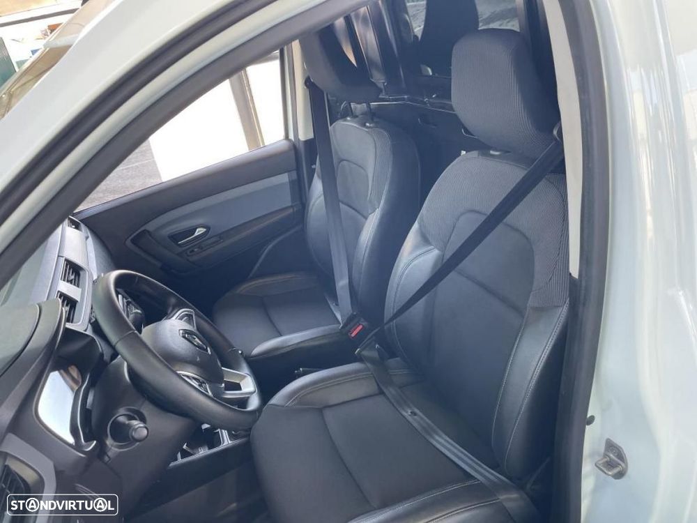 Renault Express 1.5 Blue dCi Advance c/IVA - 6