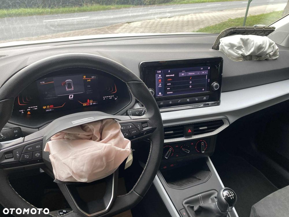 Seat Arona - 11