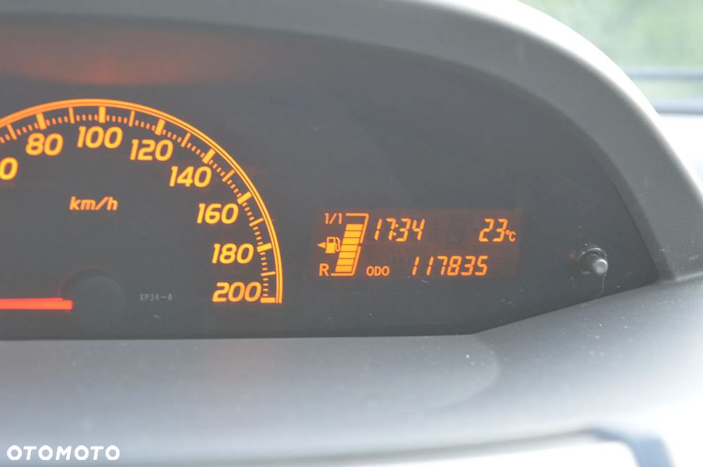 Toyota Yaris - 7