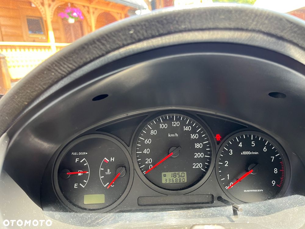Subaru Impreza SW 2.0 RA - 7