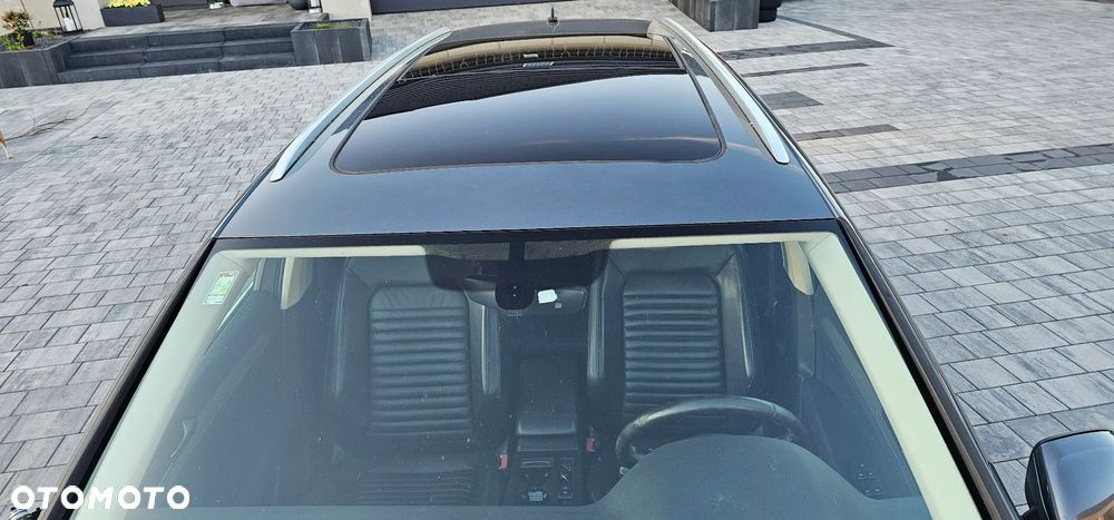 Volkswagen Passat Variant 2.0 TDI SCR 4Motion DSG Highline - 12