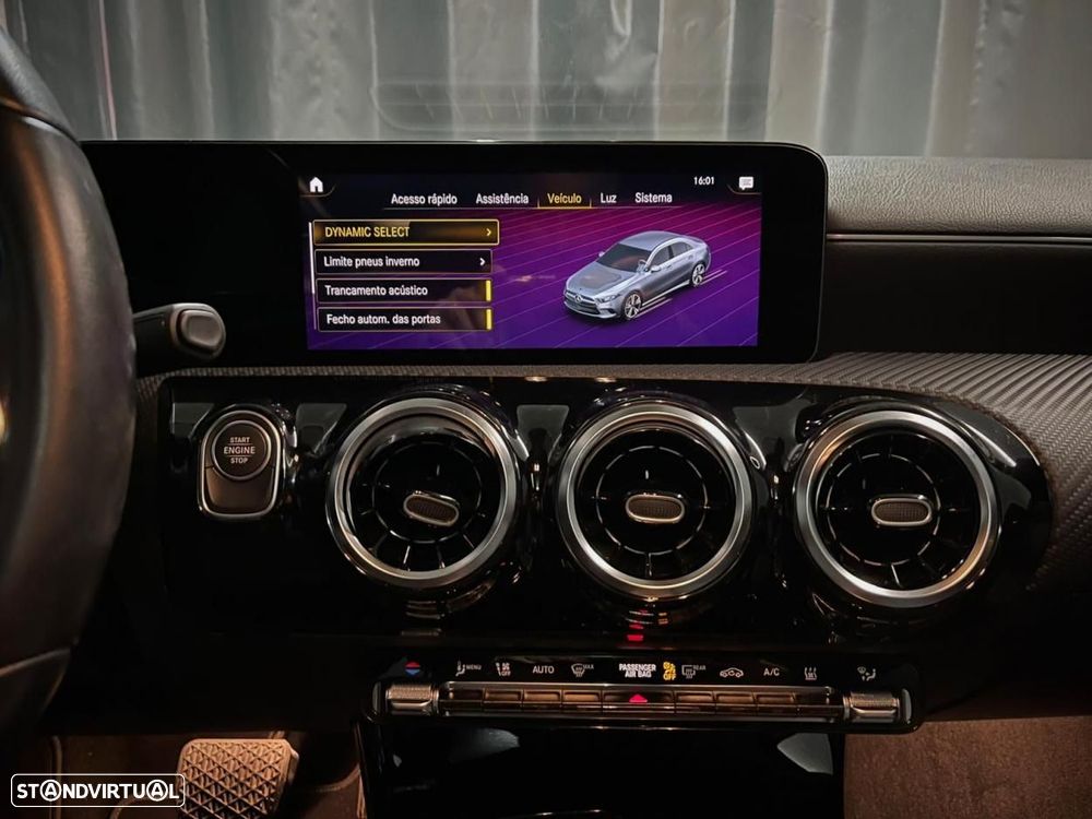 Mercedes-Benz A 250 Limousine - 29