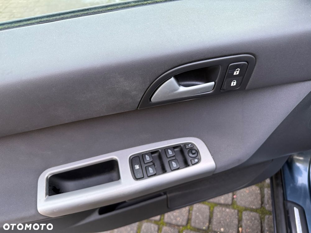 Volvo S40 1.8 RDesign - 19