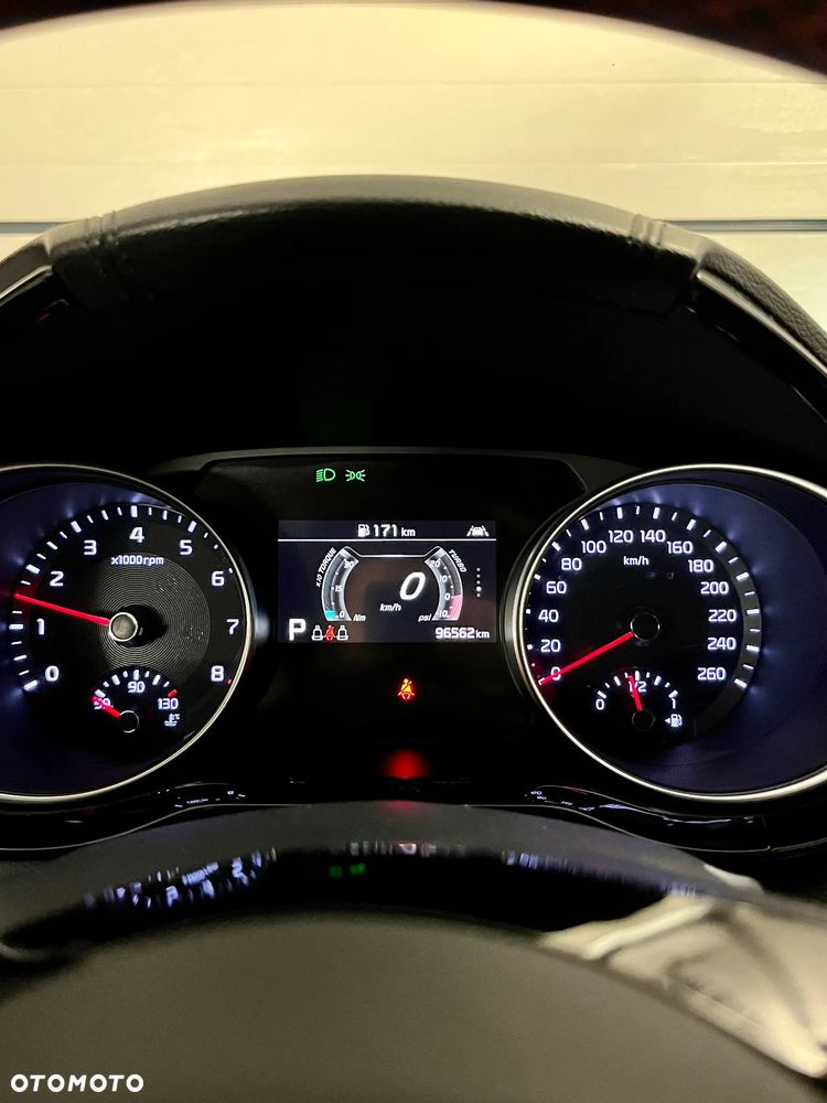 Kia ProCeed - 12