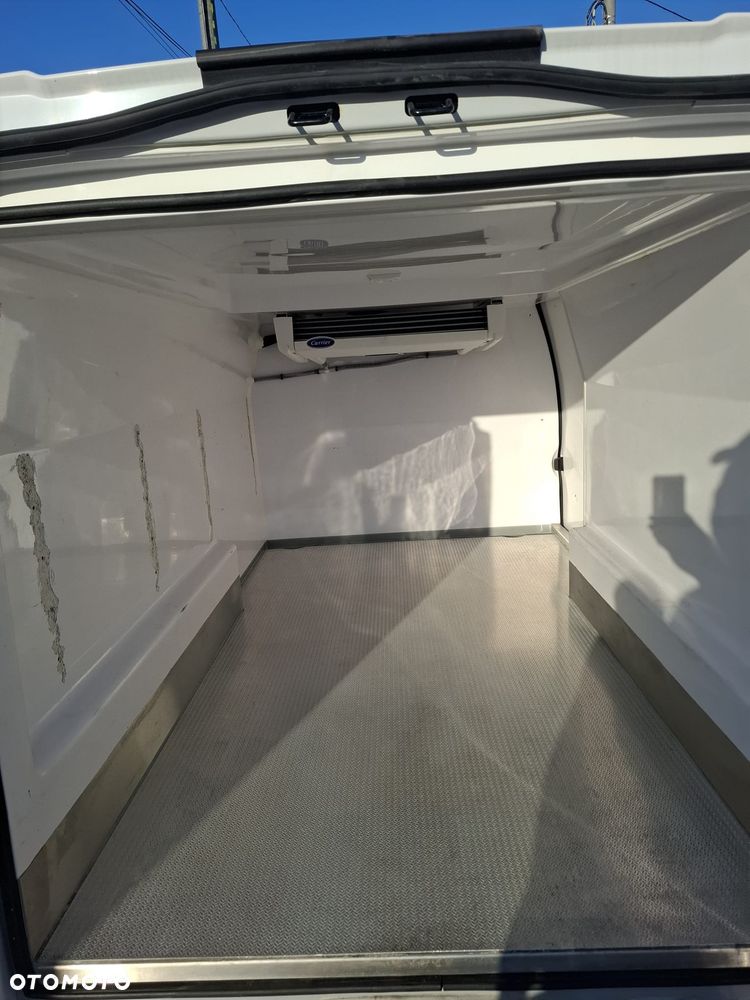 Opel vivaro chłodnia mroźnia carrier xarios 200 -20 °c izoterma stan jak nowy przebieg 10 kkm - 13