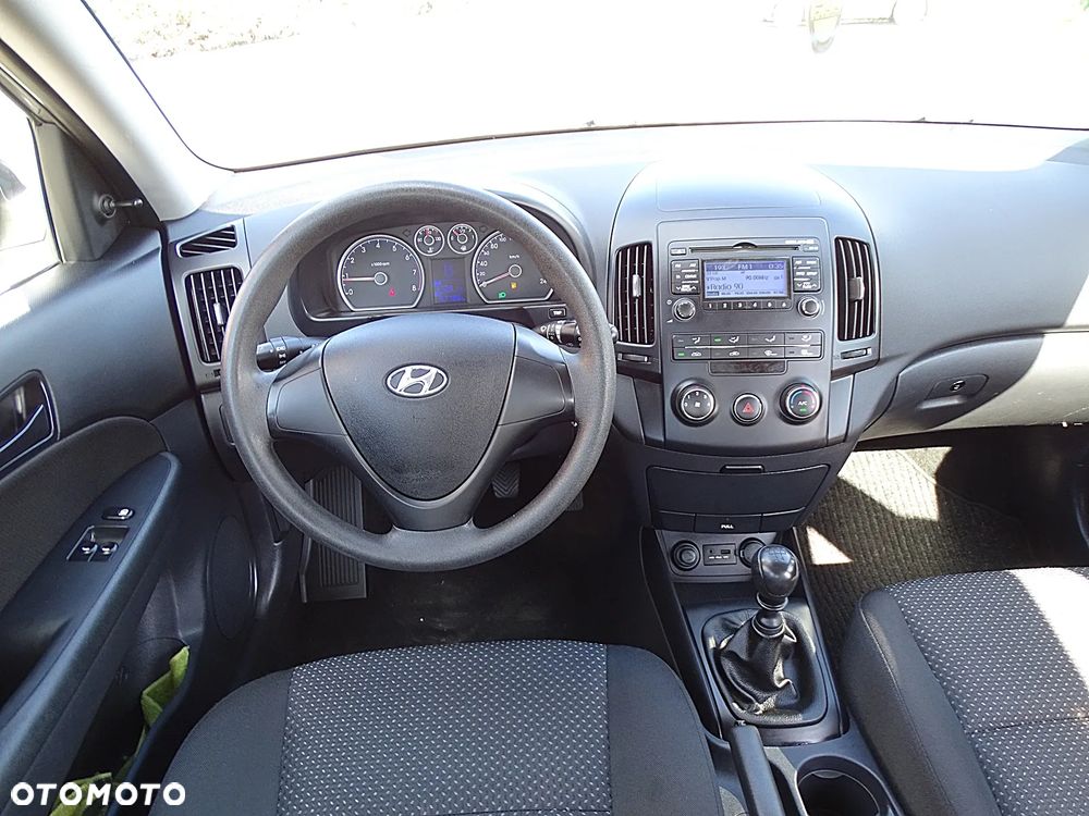 Hyundai i30 1.4 Edition Plus - 32
