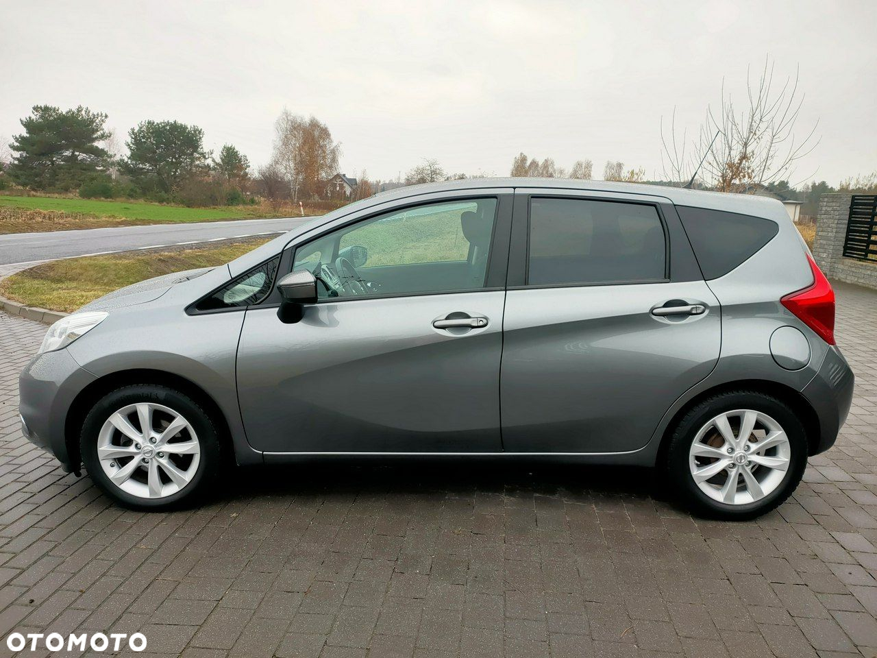 Nissan Note - 4