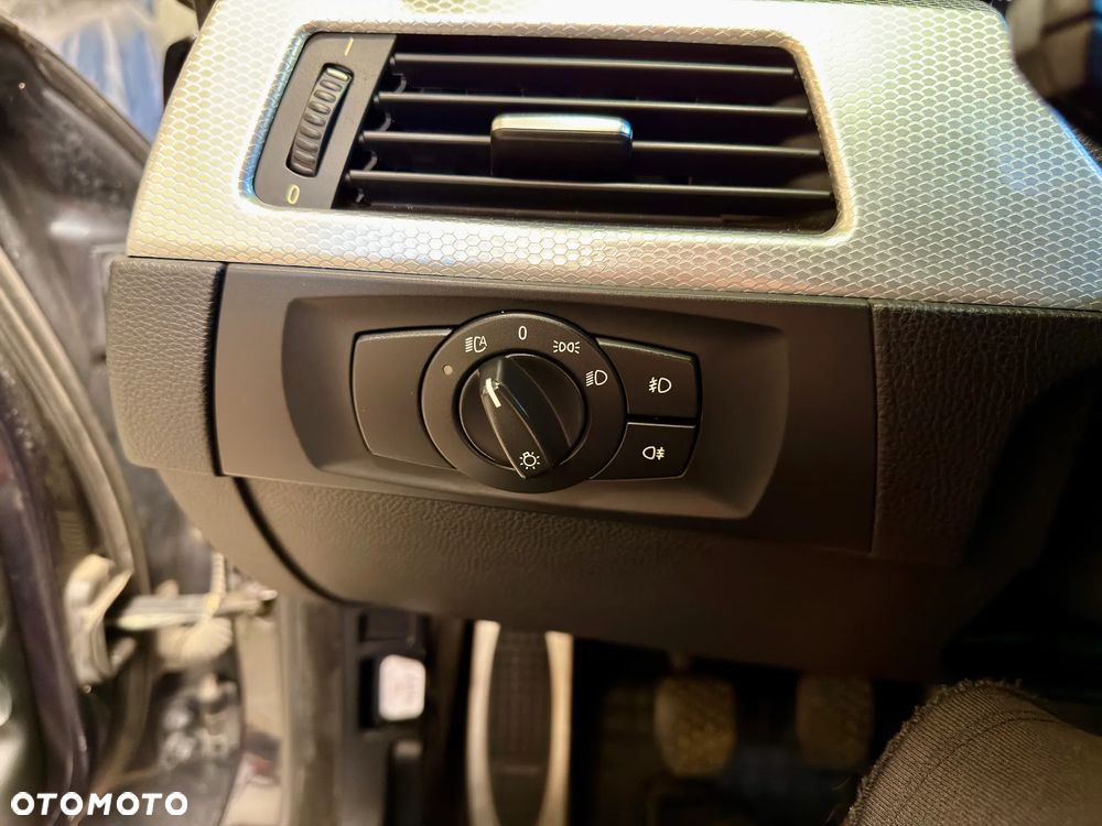BMW Seria 3 - 21