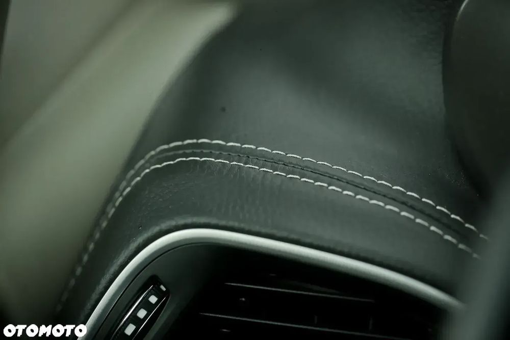Chrysler Pacifica - 21