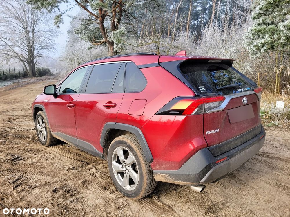 Toyota RAV4 - 7