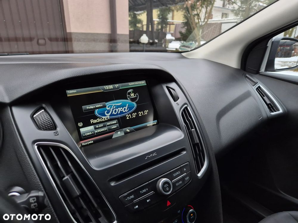 Ford Focus 2.0 TDCi Titanium ASS - 20