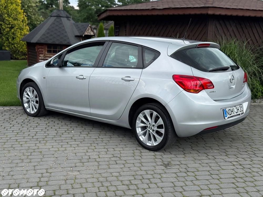 Opel Astra IV 1.4 Active - 7
