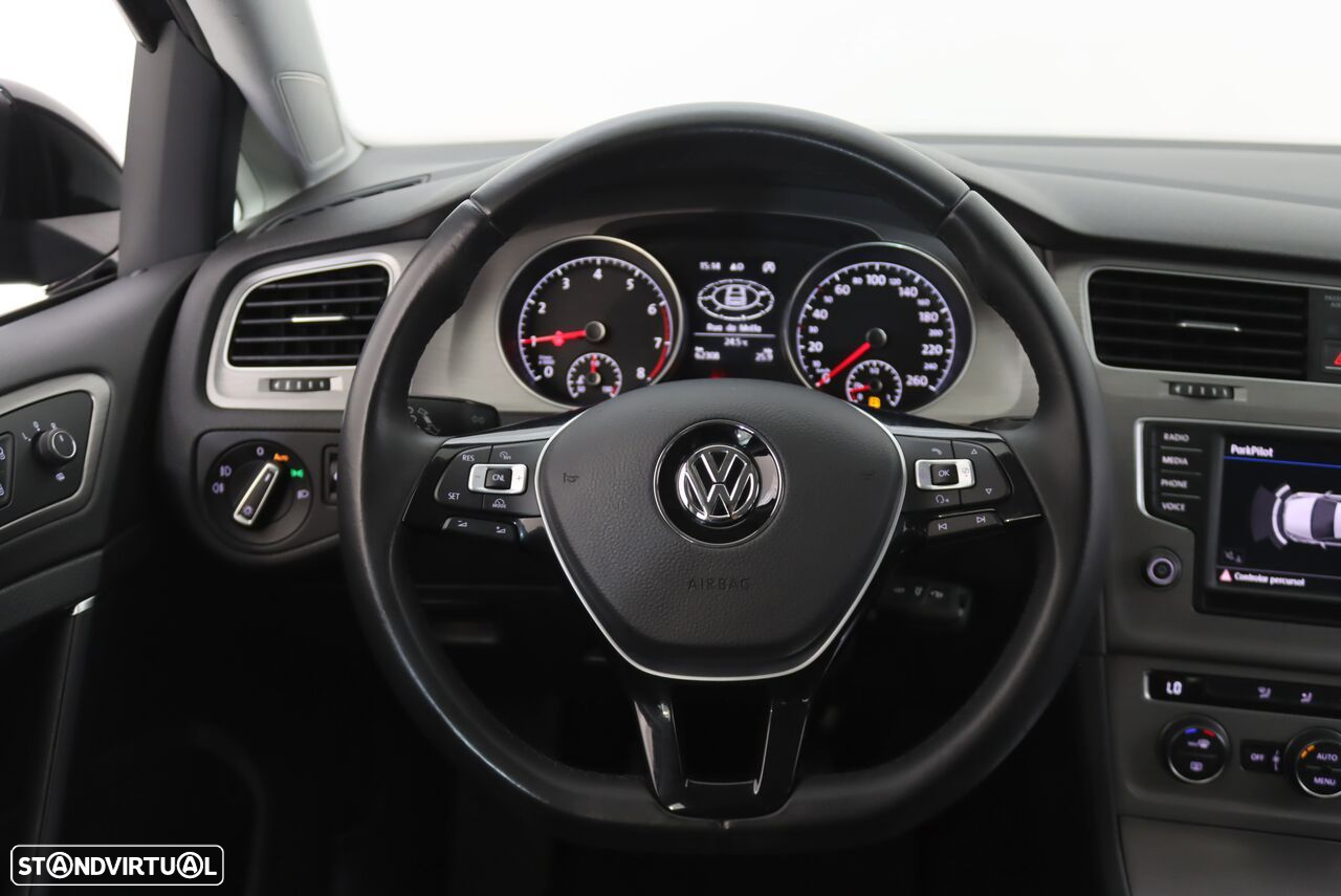 VW Golf 1.0 TSI Confortline - 10