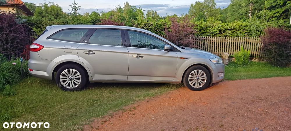 Ford Mondeo 2.0 Ghia X - 4