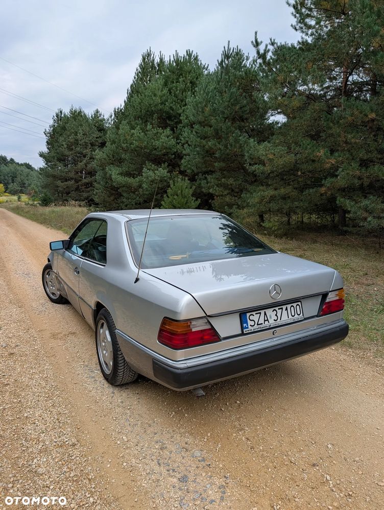Mercedes-Benz Klasa E - 7