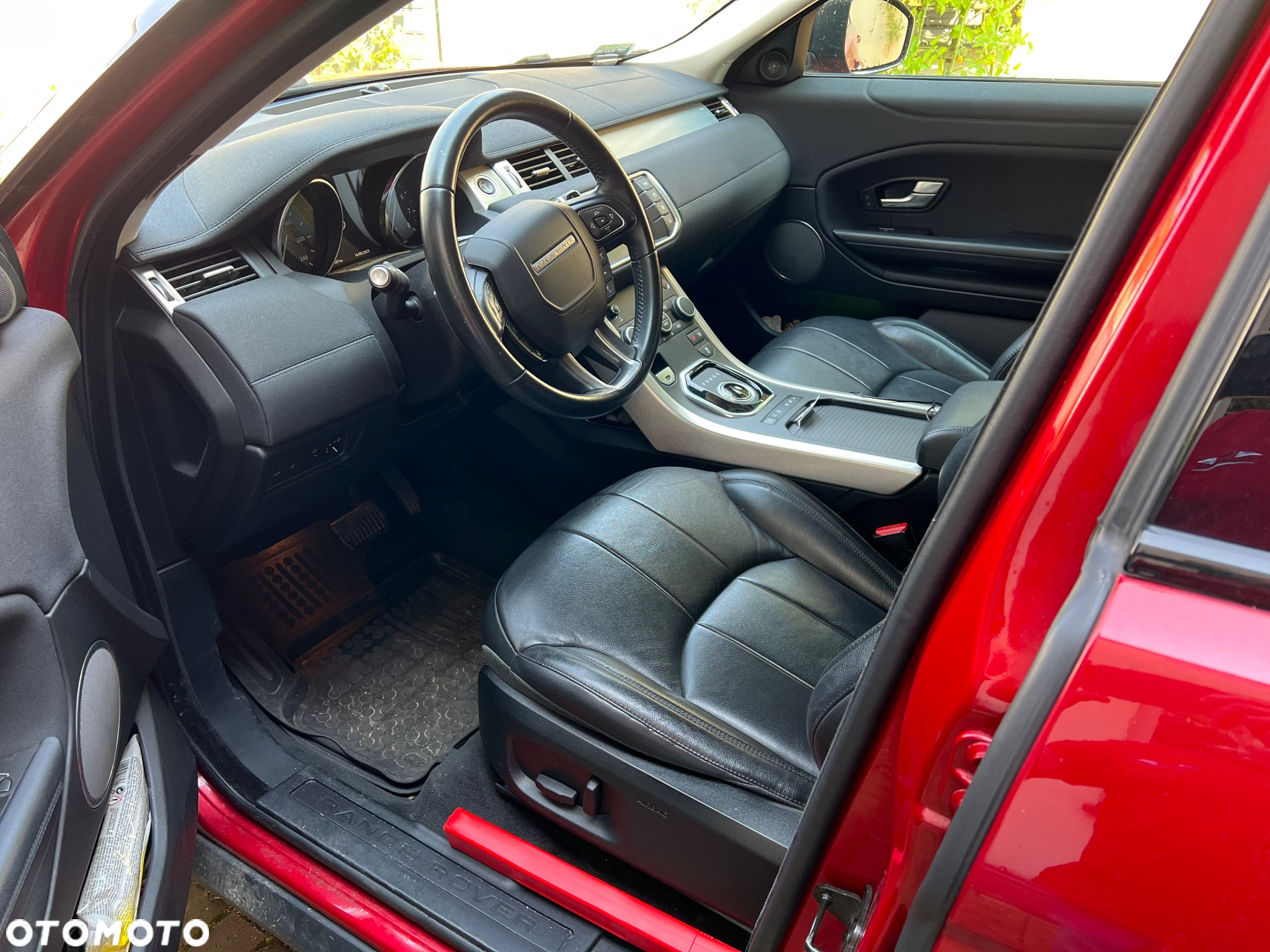 Land Rover Range Rover Evoque - 2