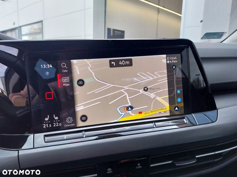 Volkswagen Golf - 24