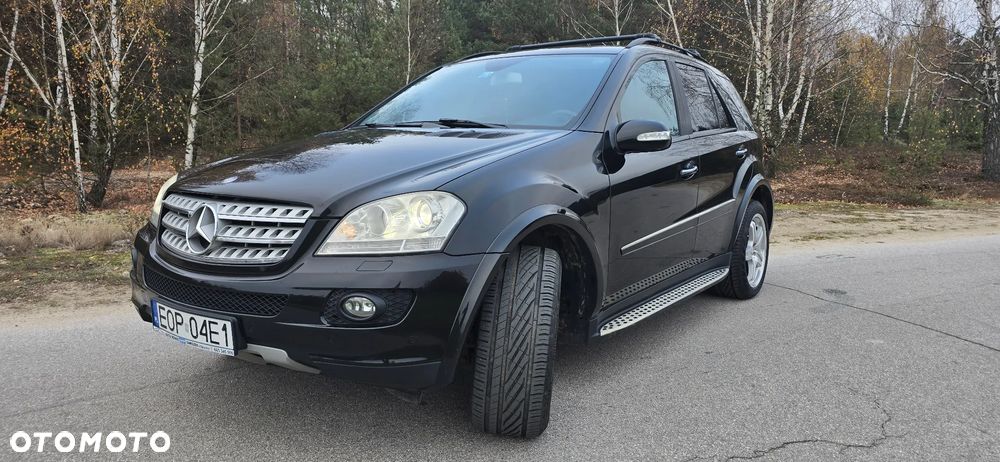 Mercedes-Benz ML 350 4-Matic - 11