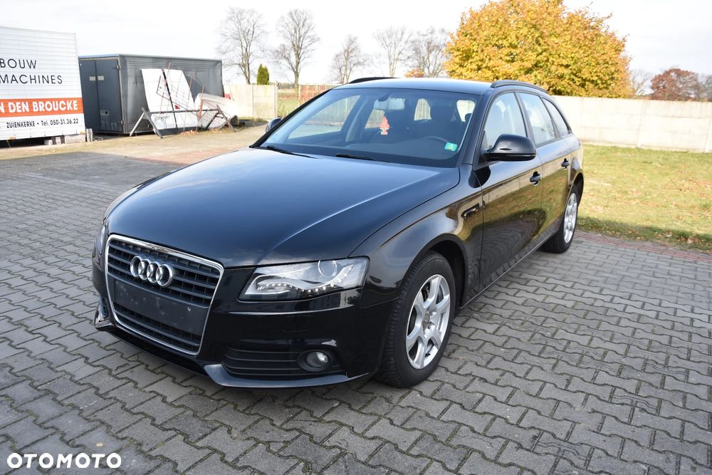 Audi A4 Avant - 1