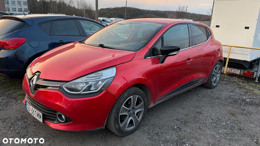 Renault Clio - 1