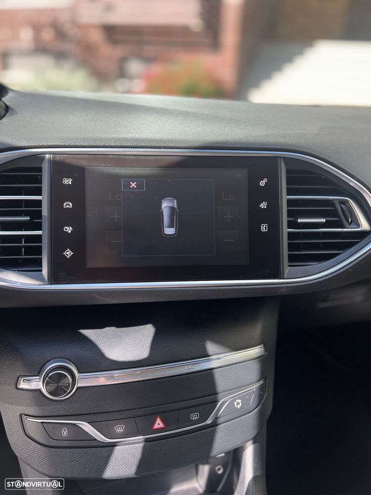 Peugeot 308 1.6 BlueHDi Active - 18