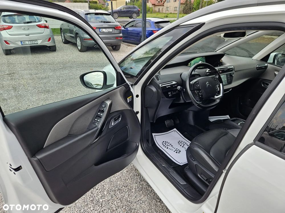 Citroën C4 Grand Picasso 2.0 HDi FAP EGS6 (7-Sitzer) Exclusive - 16