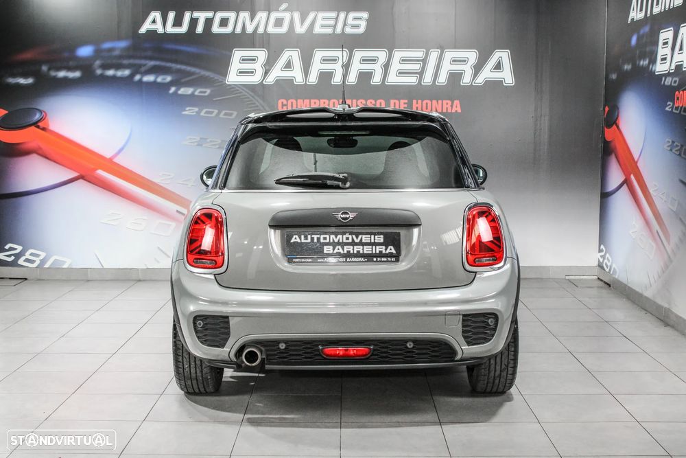 MINI 5 Portas One D - 28