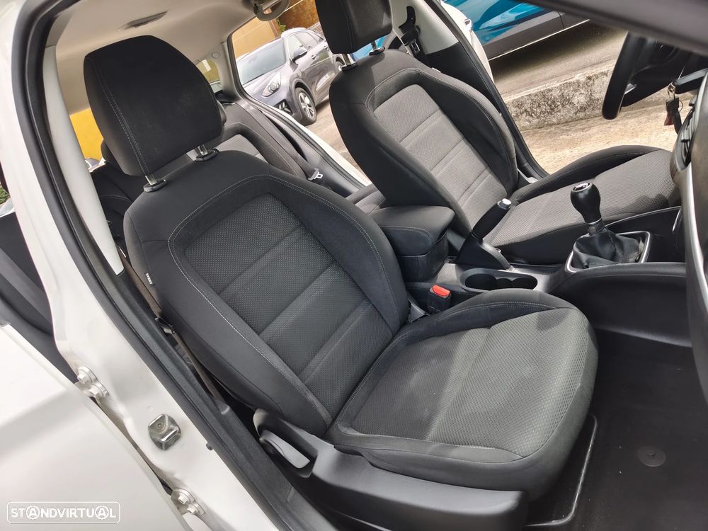 Fiat Tipo Station Wagon 1.3 M-Jet Lounge Tech - 14