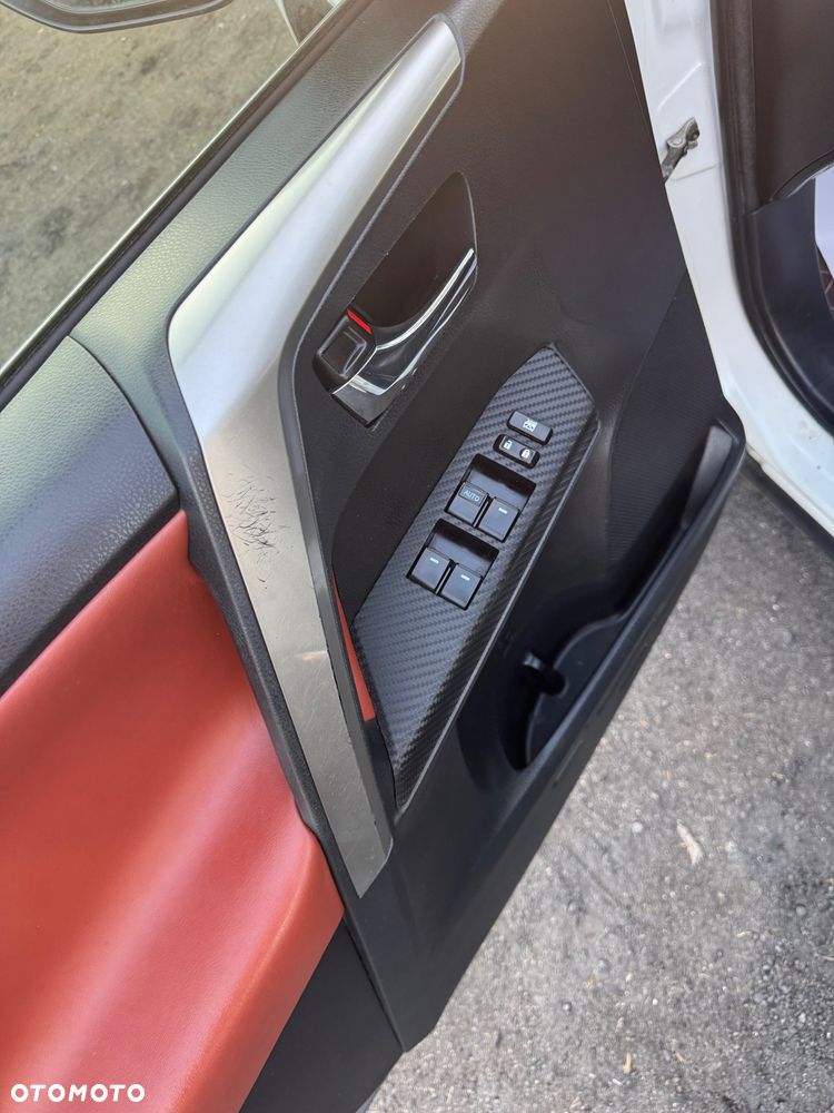 Toyota RAV4 2.0 Premium MS - 29