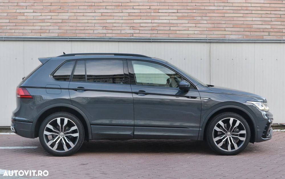 Volkswagen Tiguan 2.0 TDI SCR 4MOTION DSG R-Line - 26