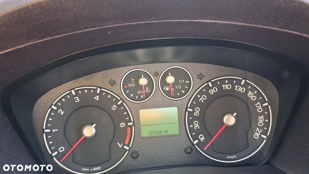 Ford Fusion 1.4 + - 3