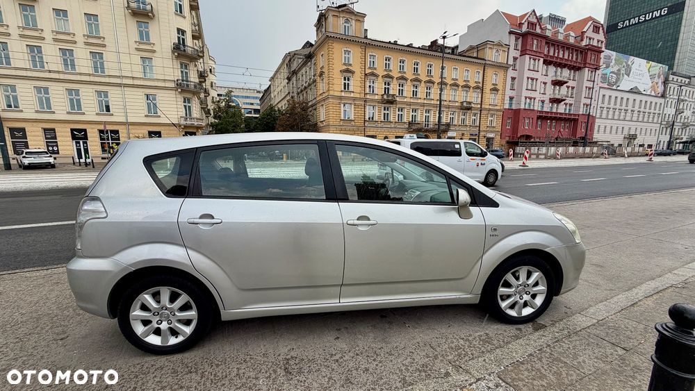 Toyota Corolla Verso 1.6 - 4