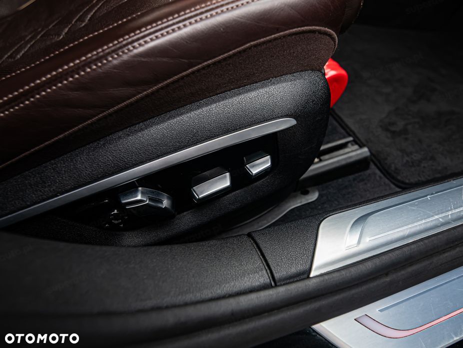 BMW Seria 7 740d xDrive - 9