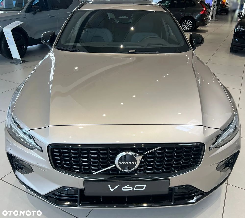 Volvo V60 B4 B Ultimate Dark - 16