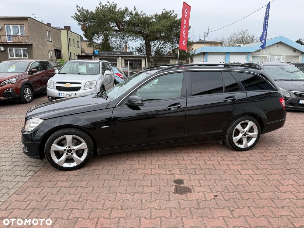 Mercedes-Benz Klasa C 220 CDI DPF (BlueEFFICIENCY) Elegance - 5