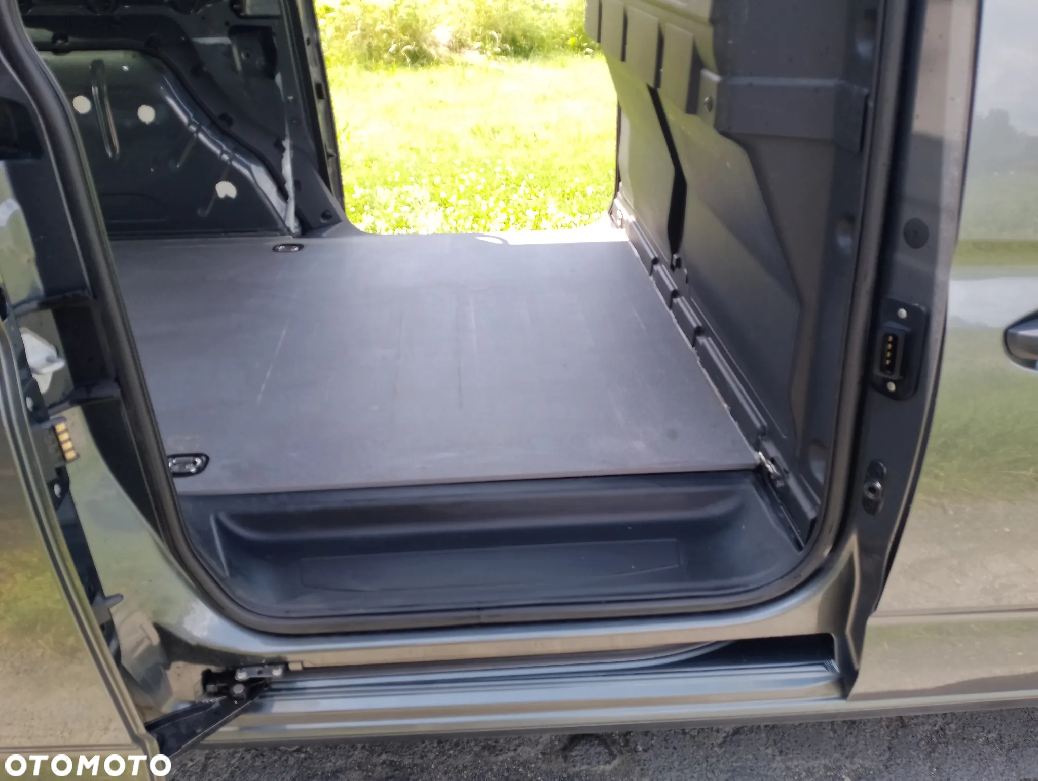 Volkswagen Caddy 2.0TDi  Maxi DSG - 19