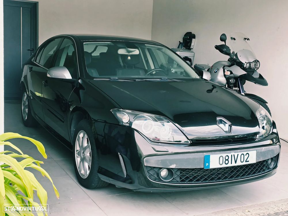 Renault Laguna 2.0 dCi Dynamique S - 1