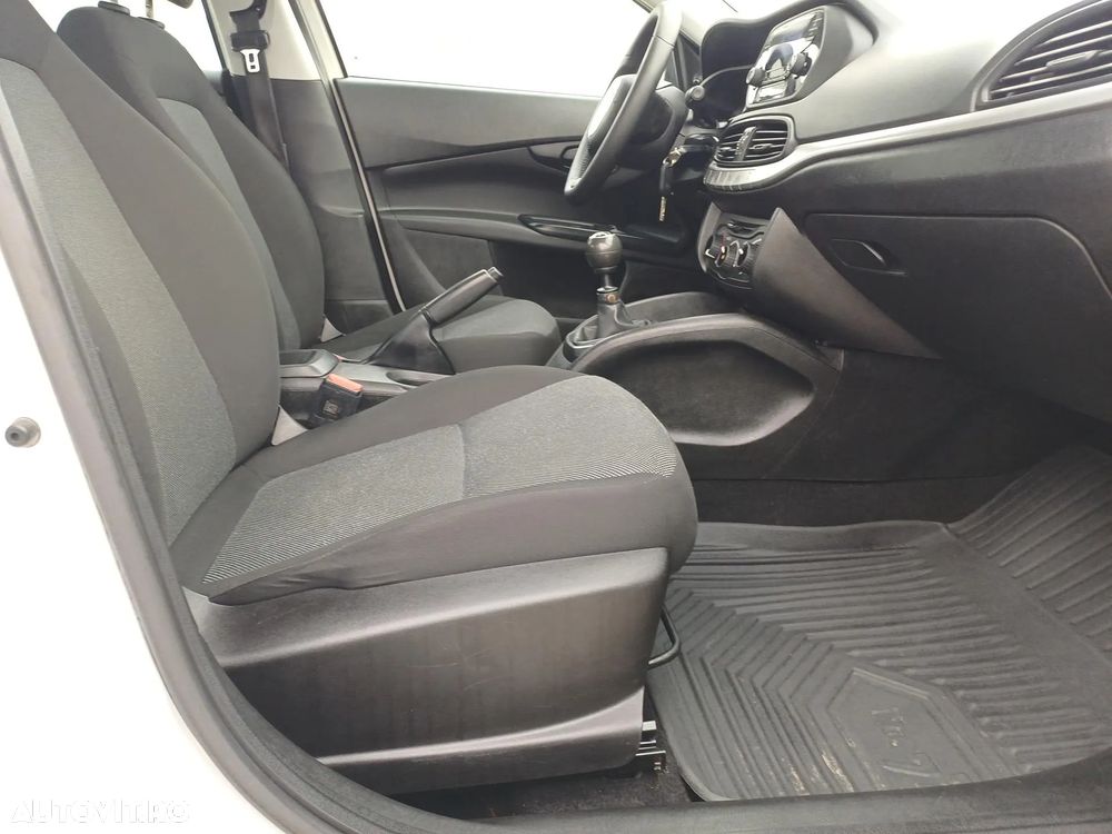 Fiat Tipo 1.4 - 21