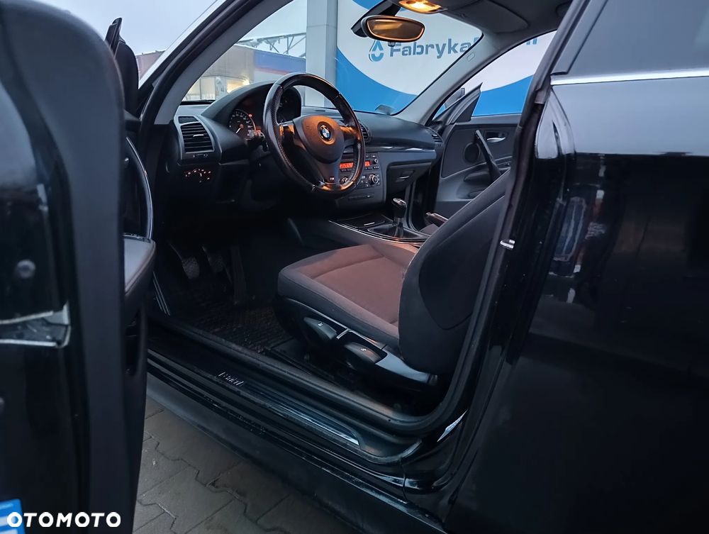 BMW Seria 1 116i Edition Sport - 12