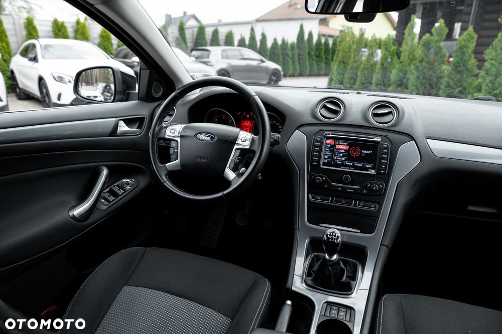 Ford Mondeo 2.0 TDCi Sport - 27