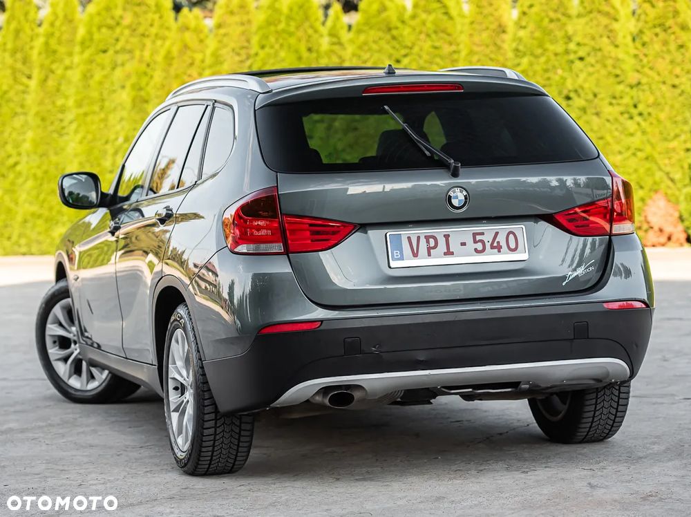 BMW X1 xDrive18d xLine - 14