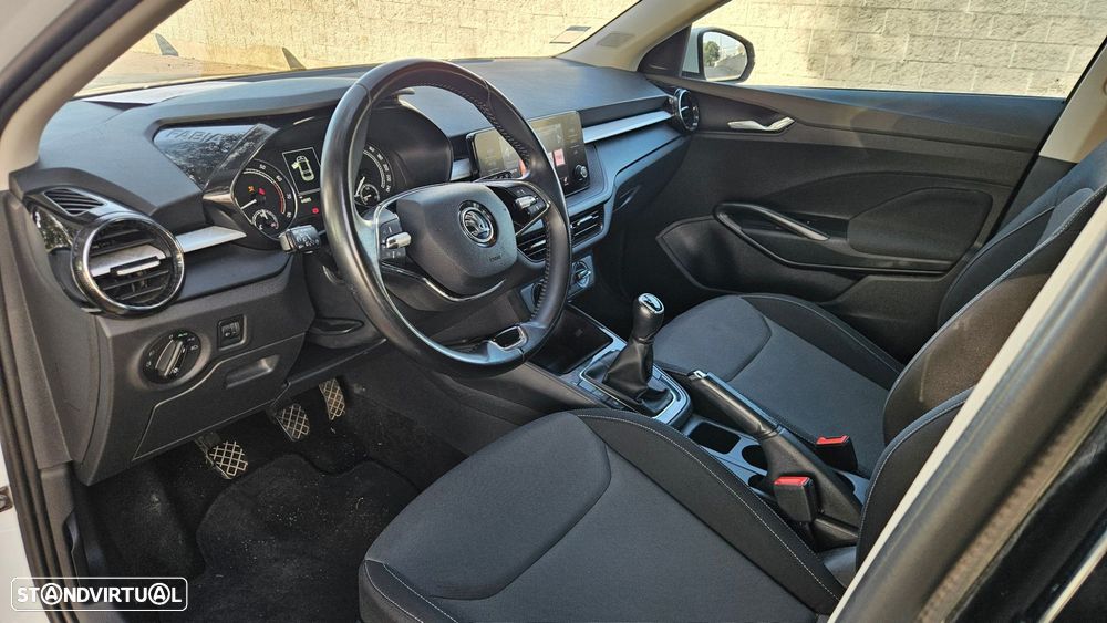 Skoda Fabia 1.0 MPI - 33