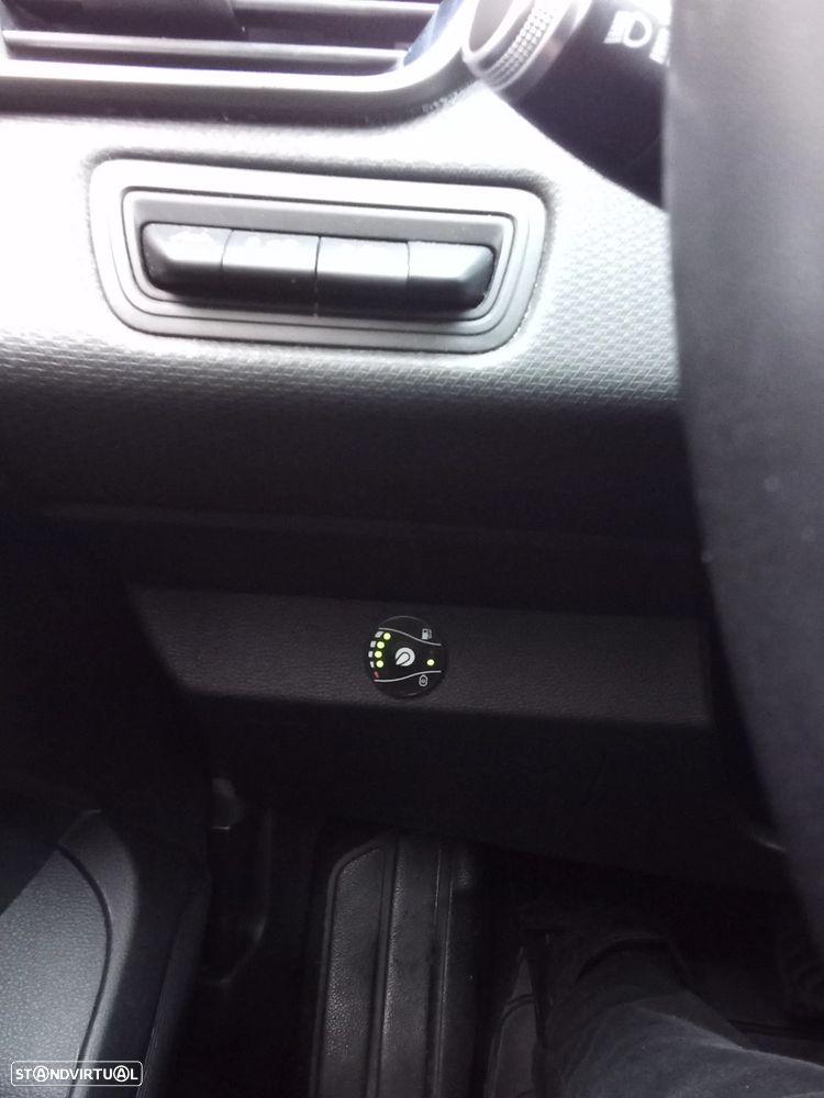 Renault Clio 1.0 TCe Intens Bi-Fuel - 10