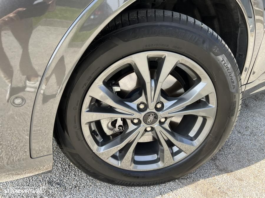 Ford Kuga 2.5 PHEV ST-Line X - 12