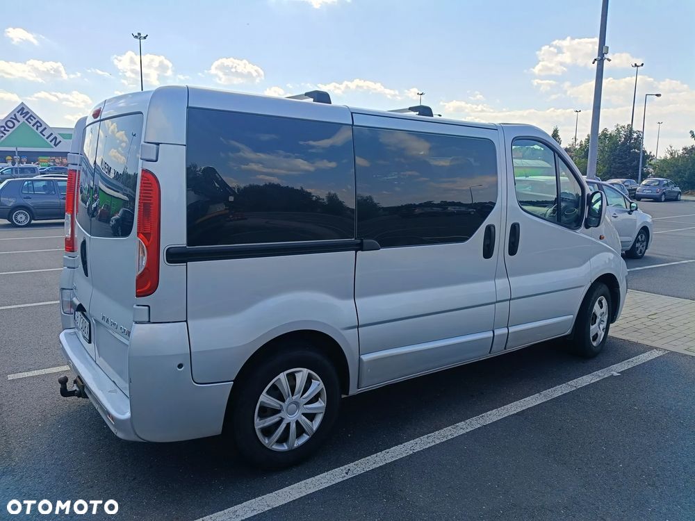 Opel Vivaro - 26