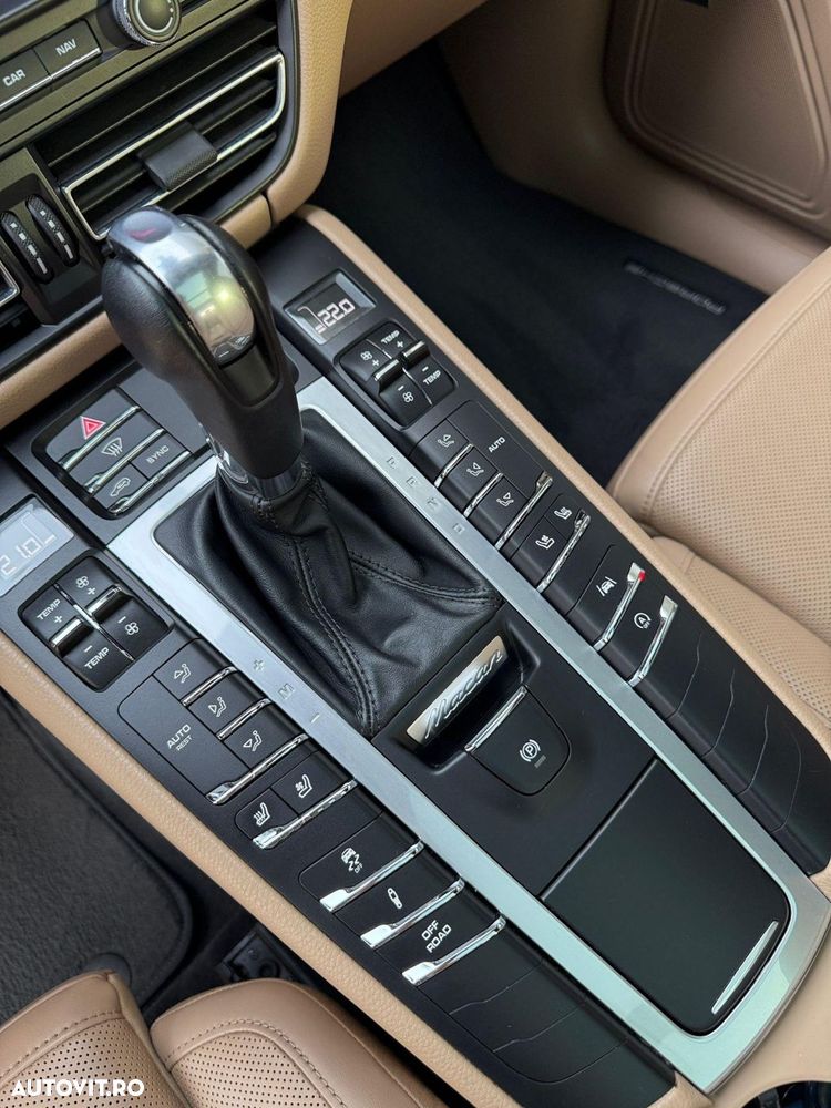 Porsche Macan - 20