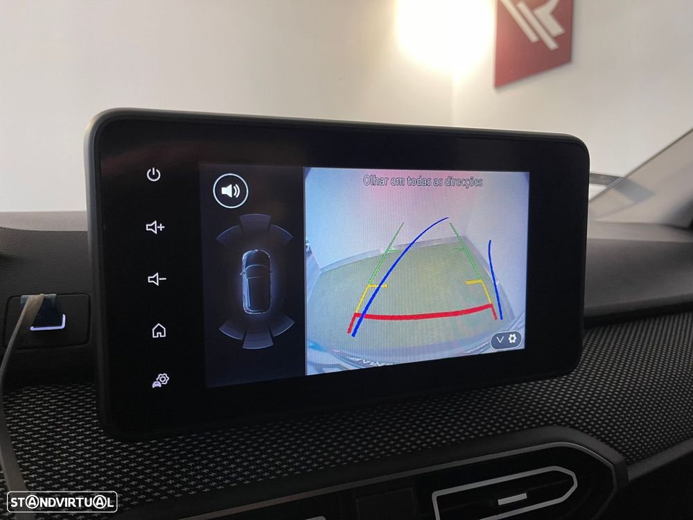 Dacia Jogger 1.0 TCe Extreme 7L - 27