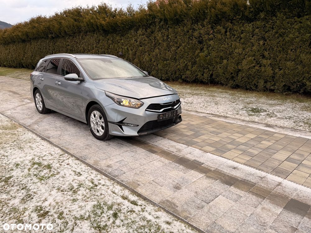 Kia Ceed 1.5 T-GDI DCT7 OPF Vision - 1