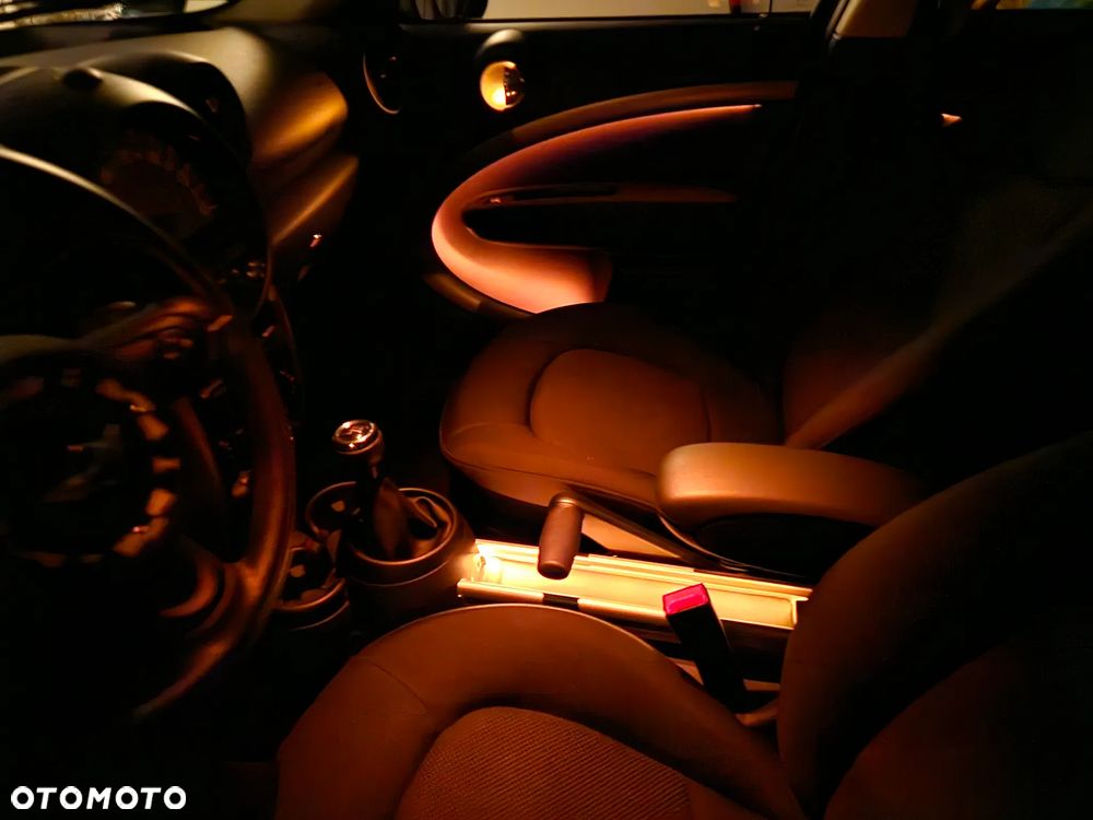MINI Countryman One EU6 - 32